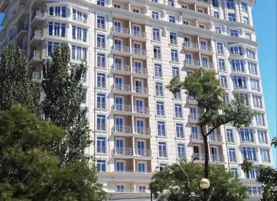 3-кімнатна квартира, 140,00 м², Бєлінського вул. — фото 2