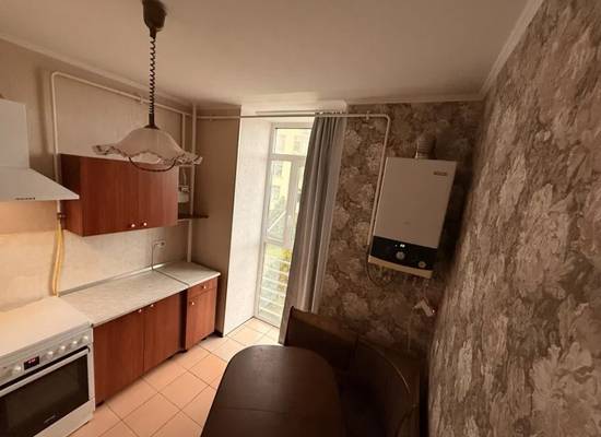 1-кімнатна квартира, 30,00 м², вул. — фото 1