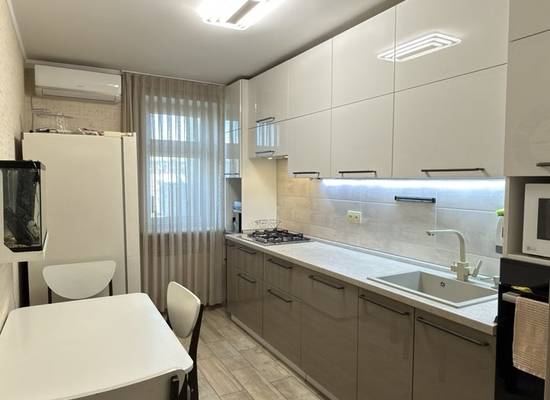 3-кімнатна квартира, 64,70 м², Ільфа та Петрова вул. (Сім'ї Глодан вул.) — фото 2