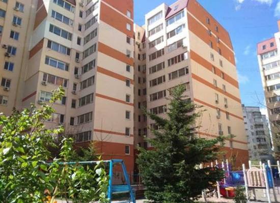 2-кімнатна квартира, 91,00 м², Старицького вул. — фото 3