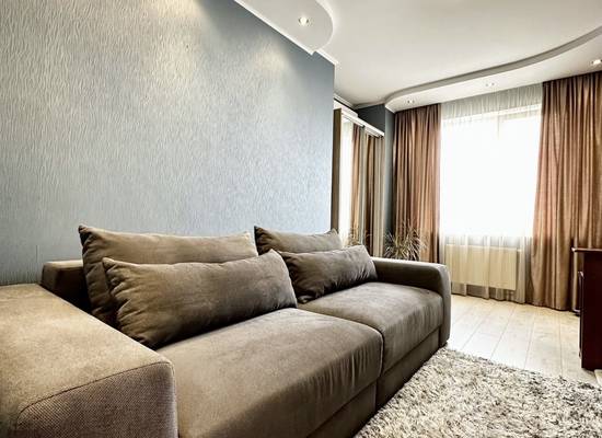 2-кімнатна квартира, 71,00 м², Бочарова Генерала ул. — фото 2