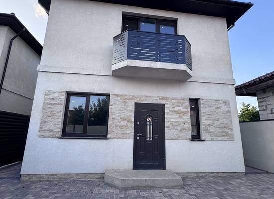 4-кімнатна квартира,  м², Вавилова Академіка вул. — фото 2