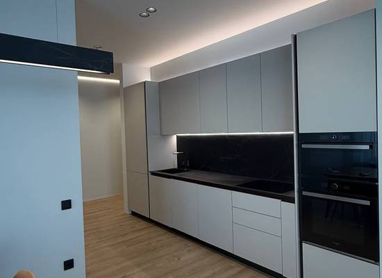 3-кімнатна квартира, 107,00 м², Морехідний пров. — фото 1